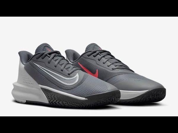 נעלי Nike Precision